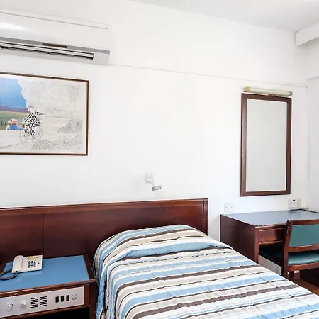 Atrium Zenon Апарт-отель Ларнака