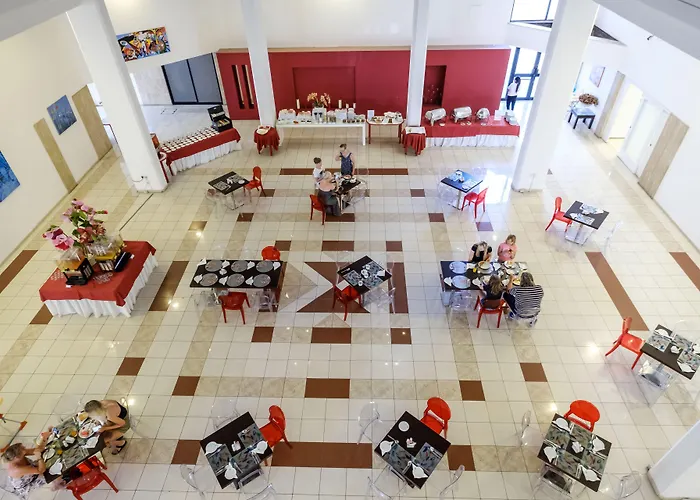 Atrium Zenon Апарт-готель Ларнака