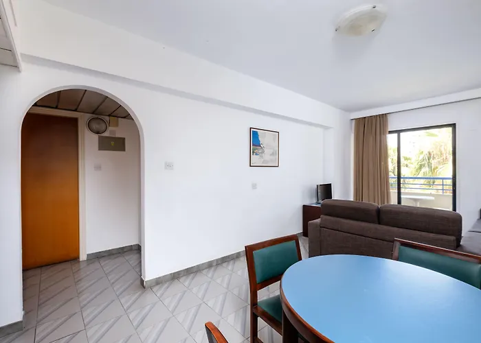 Atrium Zenon Апарт-готель 3*