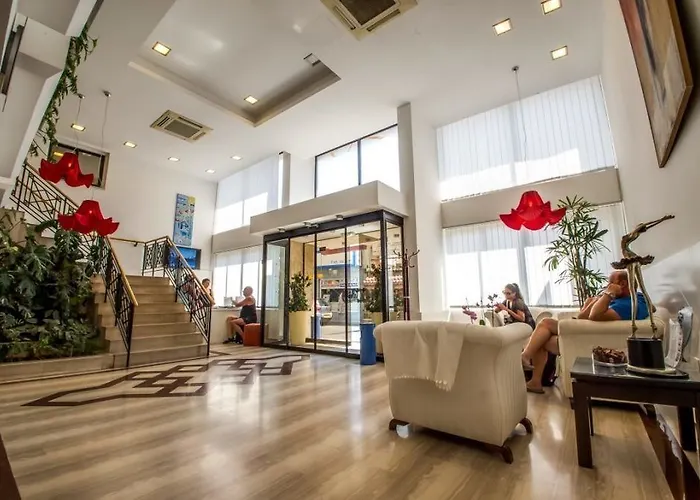 Atrium Zenon Апарт-готель Ларнака