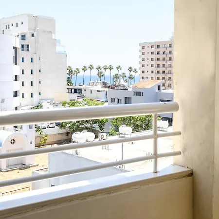 Hotel de apartamente Atrium Zenon 3*