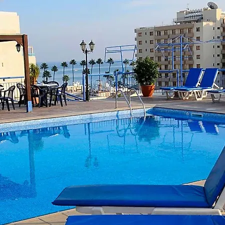 Atrium Zenon 3* Larnaca