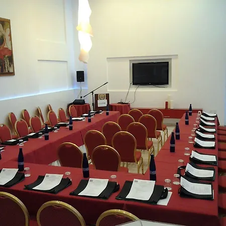 Atrium Zenon Aparthotel Larnaka