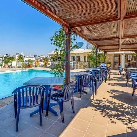 Hotel de apartamente Atrium Zenon