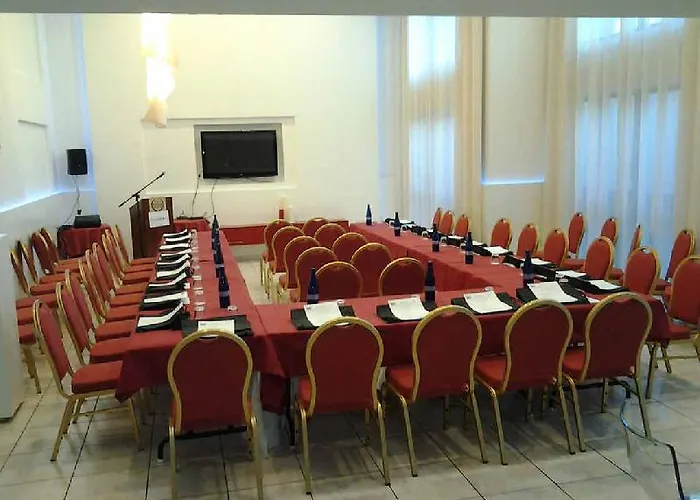 Atrium Zenon Апарт-отель Ларнака