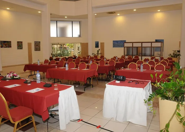 Апарт-отель Atrium Zenon Ларнака