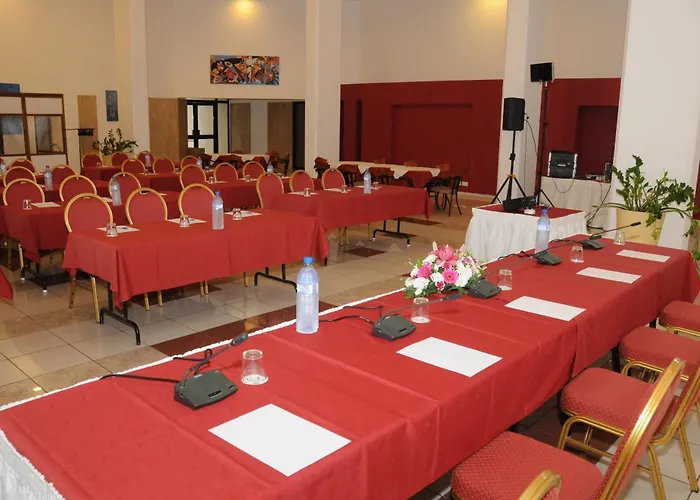 Апарт-отель Atrium Zenon Ларнака