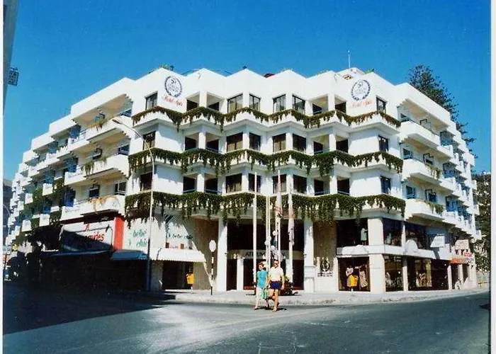 Atrium Zenon Апарт-отель