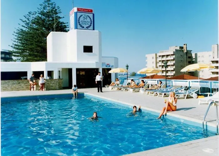 Atrium Zenon Hotel de apartamente