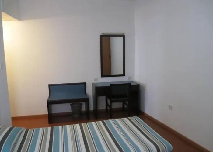 Atrium Zenon Апарт-отель Ларнака